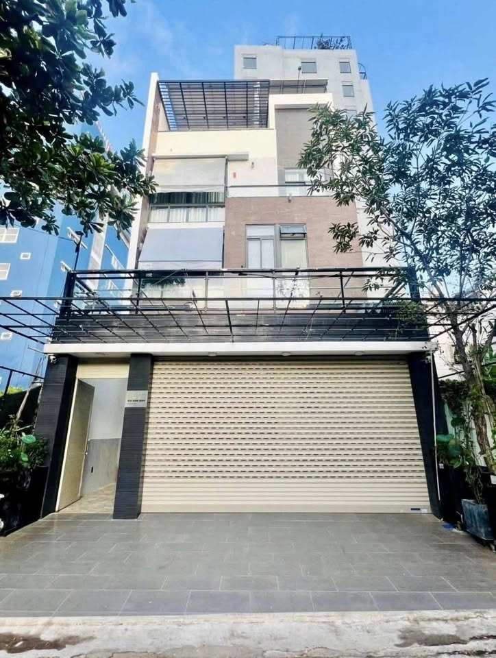 Sốc biệt thự 16 tỷ gần biển Vũng Tàu, 4 phòng ngủ, nội thất cao cấp, có gara 2 ô tô