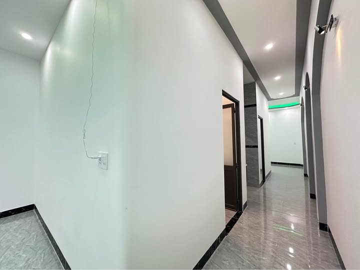 Nhà Mỹ Xuân, Phú Mỹ - 100m2, 2 phòng ngủ, giá tốt, sổ đầy đủ