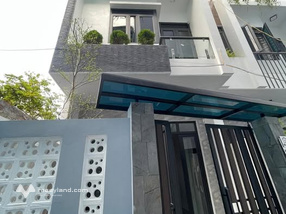 Nhà 3 tầng xinh xắn, 51m2, hướng Tây Nam, chỉ nhỉnh 2 tỷ tại Phù Long, Nam Định