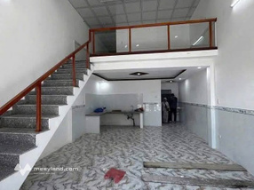 Nhà ba gian cổ kính, đúc kiên cố, kiệt Tô Hiệu Đà Nẵng