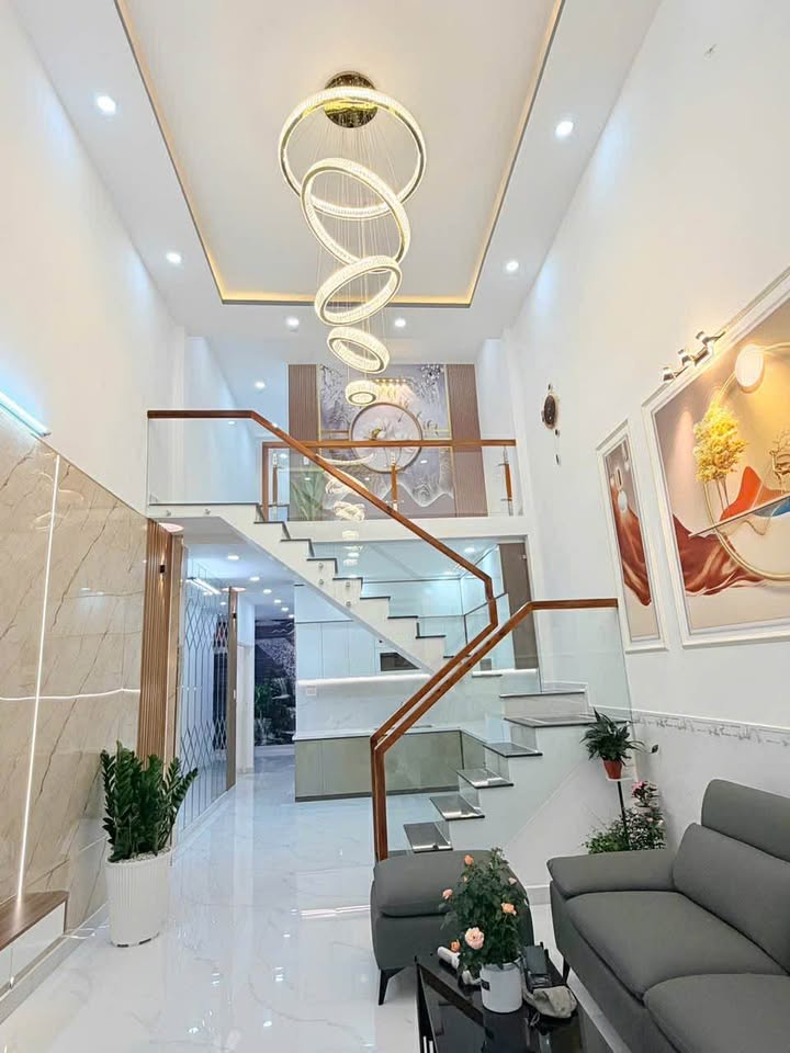 Nhà xinh sổ riêng, 5mx20m, 4 phòng, giá yêu thương, 2 tỷ 890 triệu