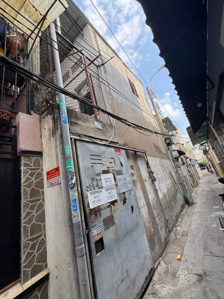 Bán nhà hẻm 60 Lâm Văn Bền, Quận 7, 73,7m², 1 trệt 1 gác, thu nhập 28 triệu/tháng