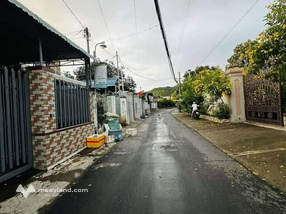 Đất mặt tiền đường nhựa, ngang 5m, giá 1.8 tỷ tại Long Hải