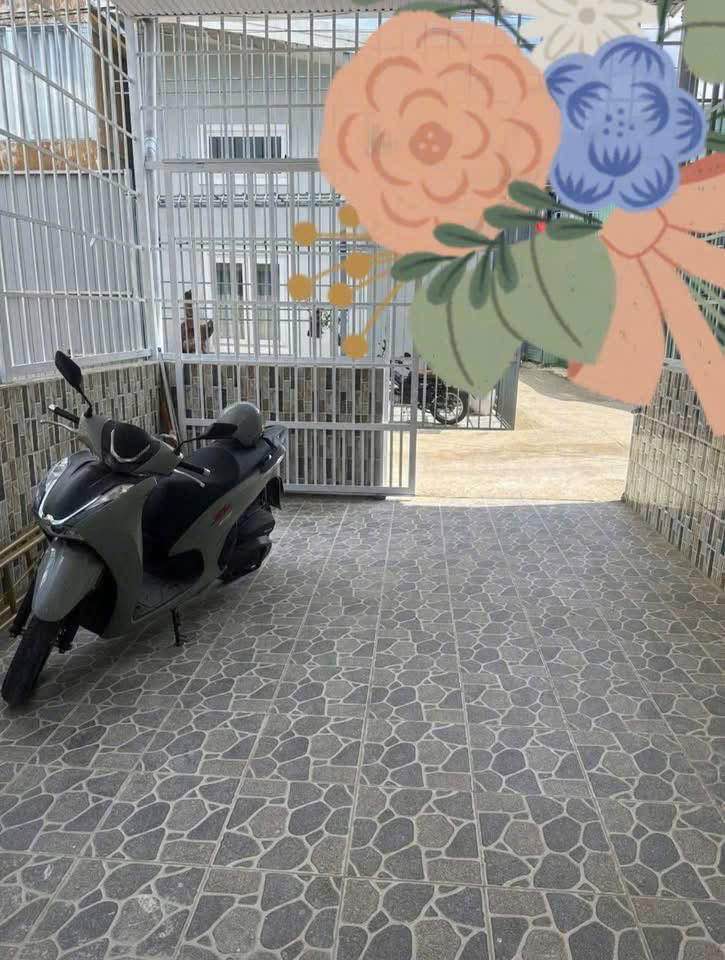 Nhà nguyên căn Đà Lạt 3 ngủ thoáng sáng, hẻm xe hơi, giá 6 triệu/tháng