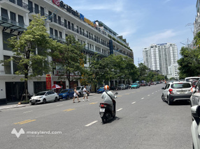 Cho thuê nhà 176m2, 5 tầng đường 25/4