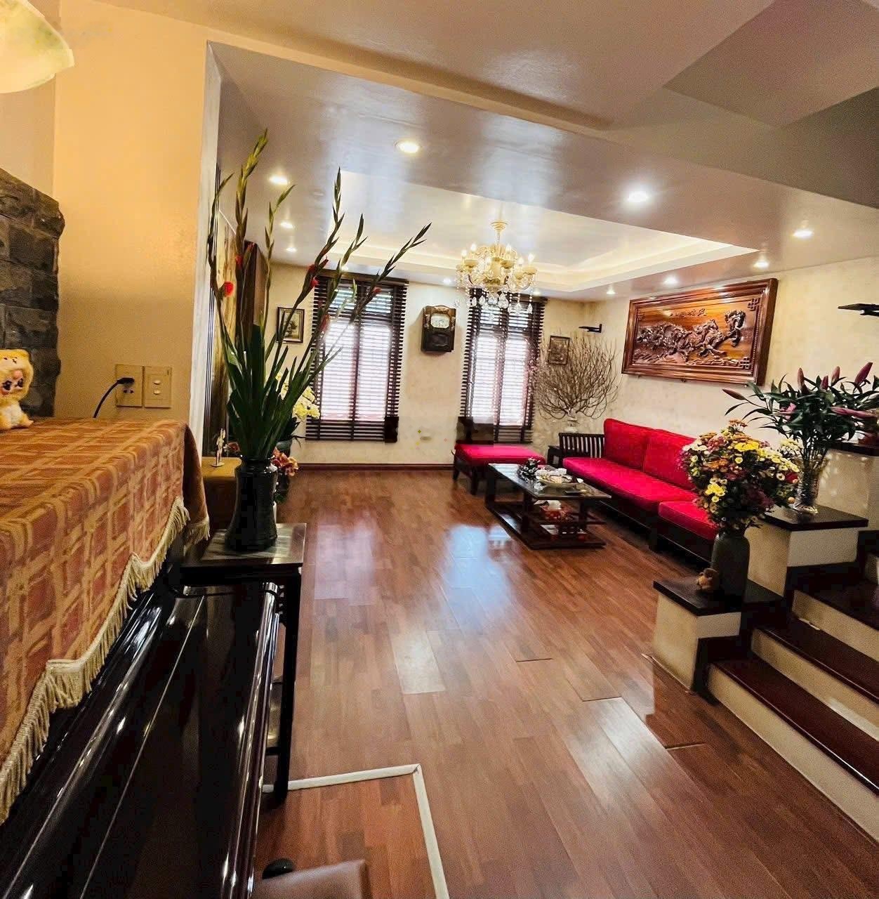 Bán Siêu phẩm biệt thự 160m,vị trí trung tâm Mỹ Đình,Lô góc thoáng sáng,view công viên,Khu vip.