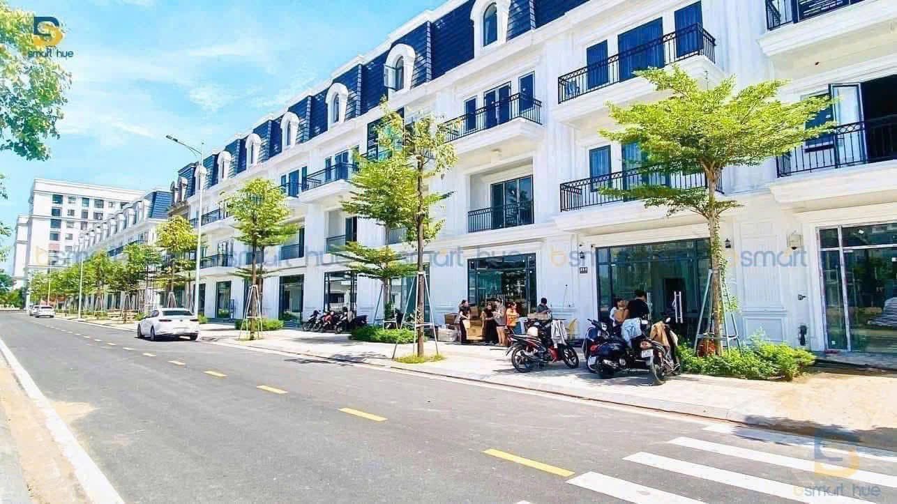 Nhà 4 tầng kinh doanh mặt tiền Võ Nguyên Giáp, Huế, giá 7.9 tỷ