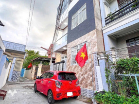 Nhà góc 2 mặt tiền 2 lầu đúc kiên cố, hẻm xe hơi 7 chỗ tại quận Ô Môn, Cần Thơ