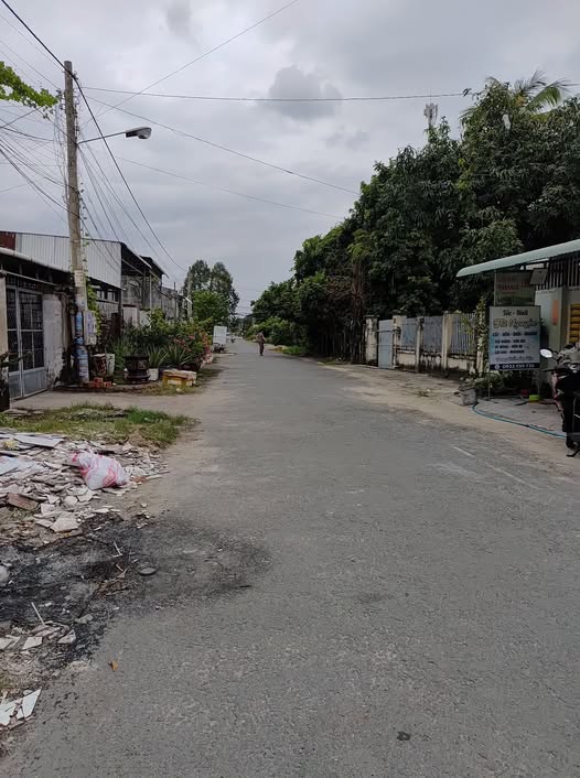 Đất Long Hoa - Ngõ rộng rãi, giá hời