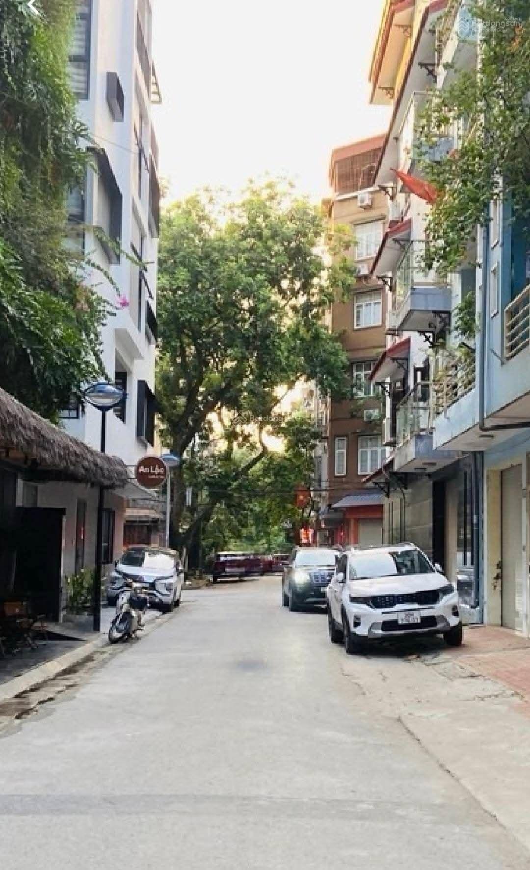 Bán đất mặt phố Mễ Trì, kinh doanh đỉnh cao, 68m2, giá 21, 8 tỷ