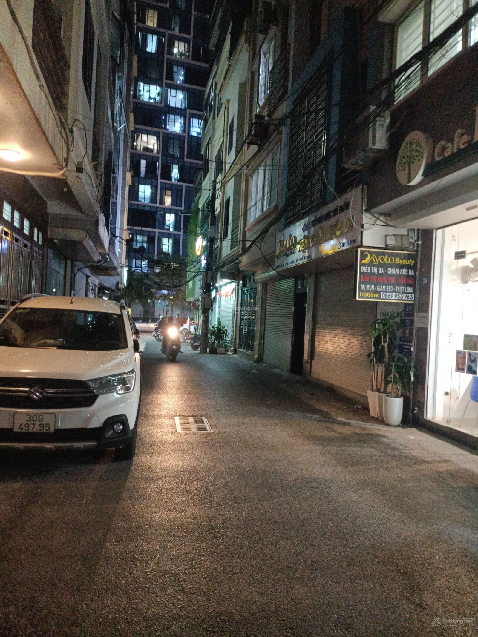 Bán đất ô tô tránh, kinh doanh sát KĐT Gold Mark Hồ Tùng Mậu nhỉnh 300 triệu/m2