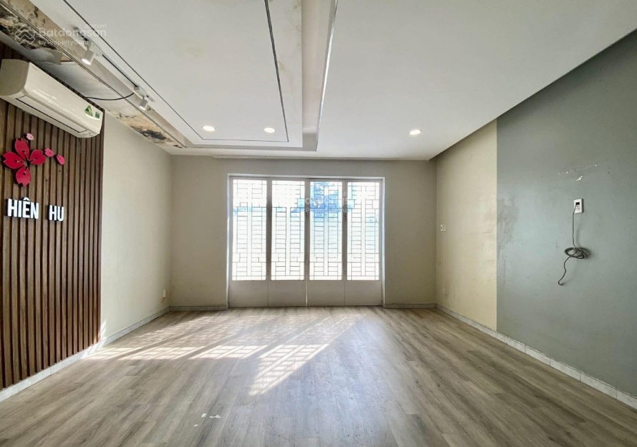 Nhà 3 lầu Trần Quý Khoách, Q1 6 phòng rộng, phù hợp văn phòng & kinh doanh