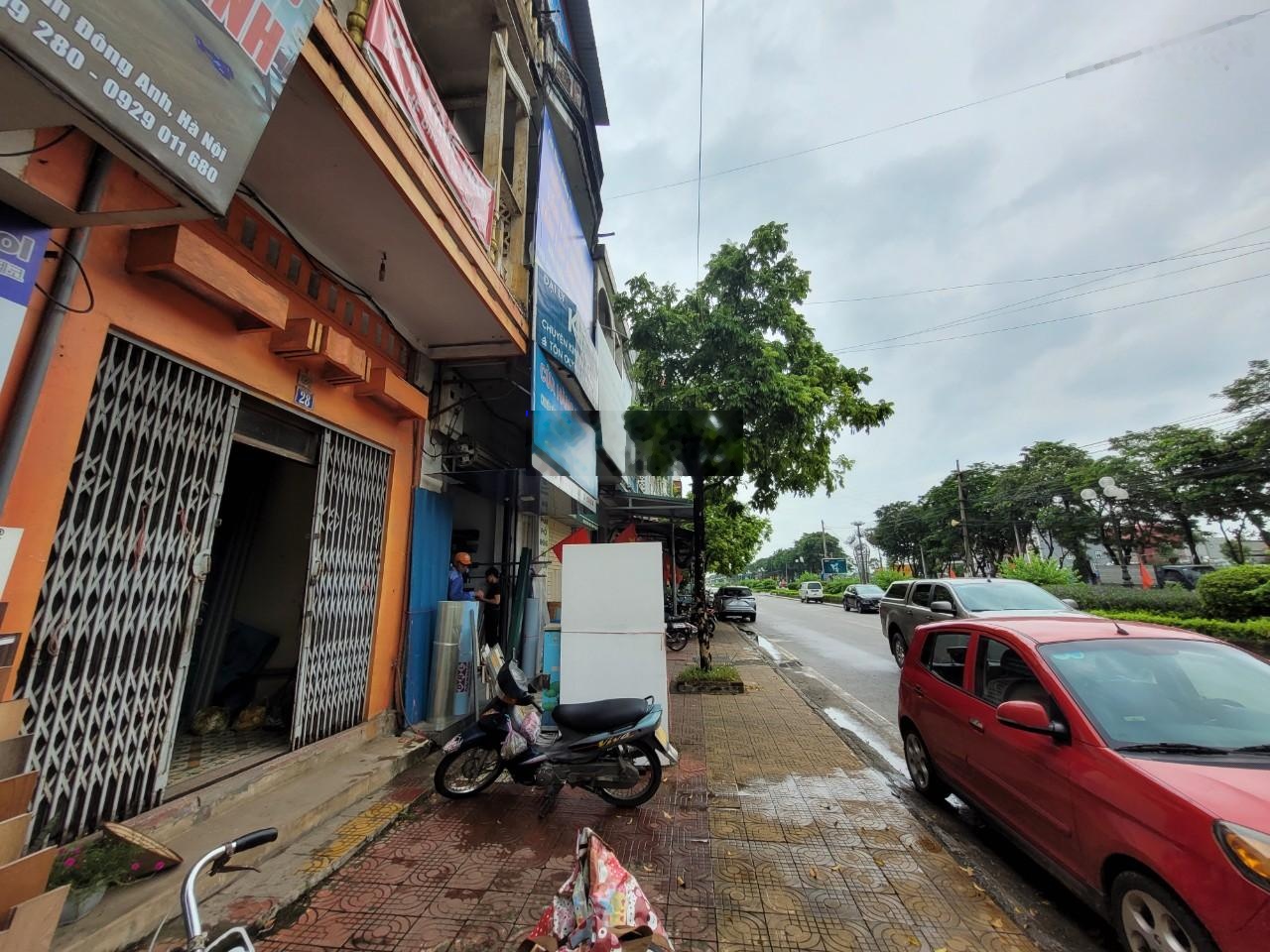 Bán nhà 2 tầng khu phố Cơ khí cờ đỏ - tấm lợp Đông Anh, mặt đường quốc lộ 3, thị trấn Đông Anh