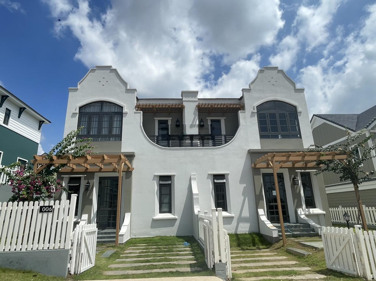 CẮT LỖ SÂU Biệt thự Song Lập Novaworld Phan Thiết đường 16m Giá: 4.05 tỷ Bao thuế phí LH 0966765282