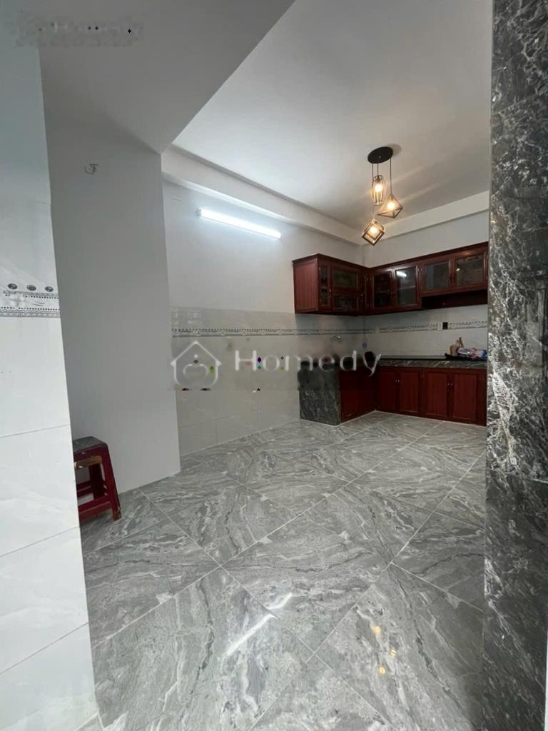 Bán Nhà Gấp, 3 Lầu Xây Kiên Cố Tiện ích Ngay AEON, BV, Trường Học, Chợ và Siêu thị