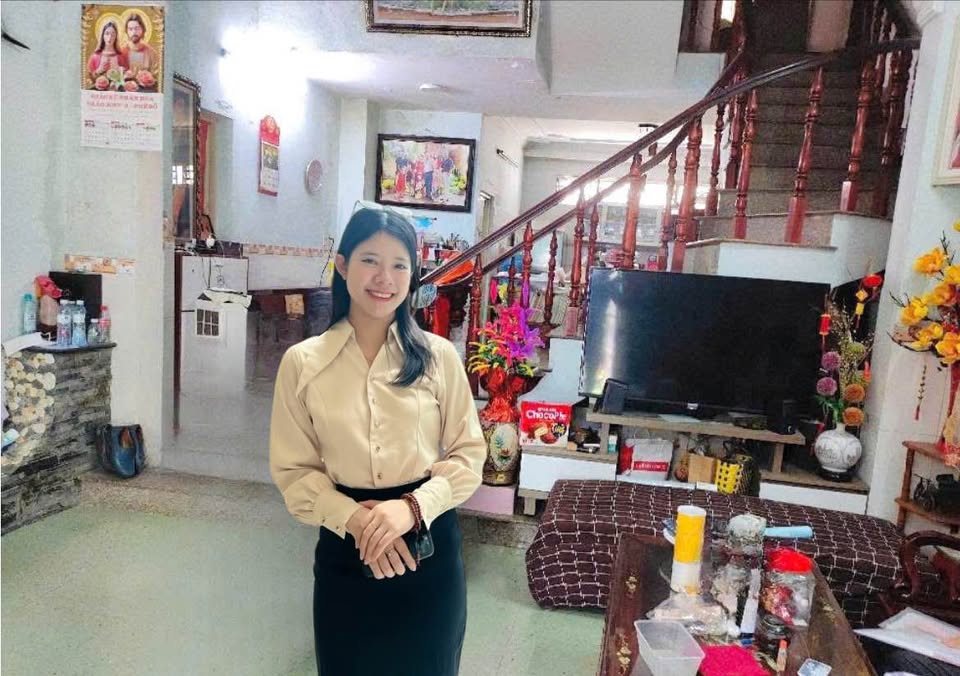 Nhà 5 tầng nở hậu, hẻm ô tô thông, ngay trung tâm Tân Phú - Giá tốt