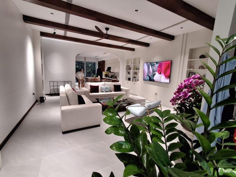 Biệt thự vườn phố Bùi Thiện Ngộ: 5 tầng thang máy, kinh doanh đắc lợi, 2 thoáng, ô tô tránh