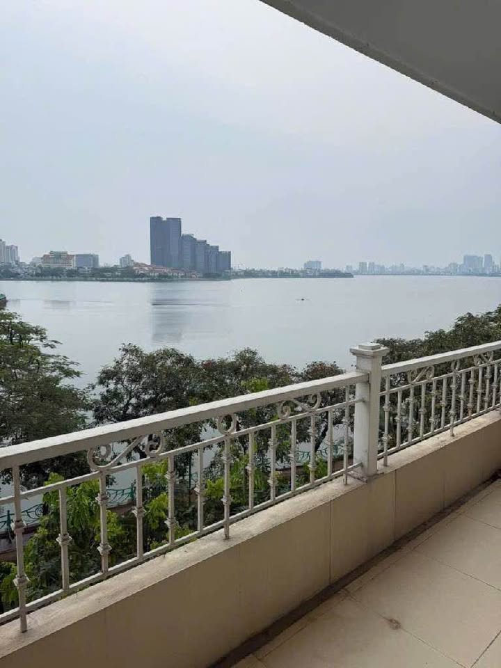 View Hồ Tây đỉnh cao, hai mặt phố, kinh doanh bất tận 110m², 5 tầng