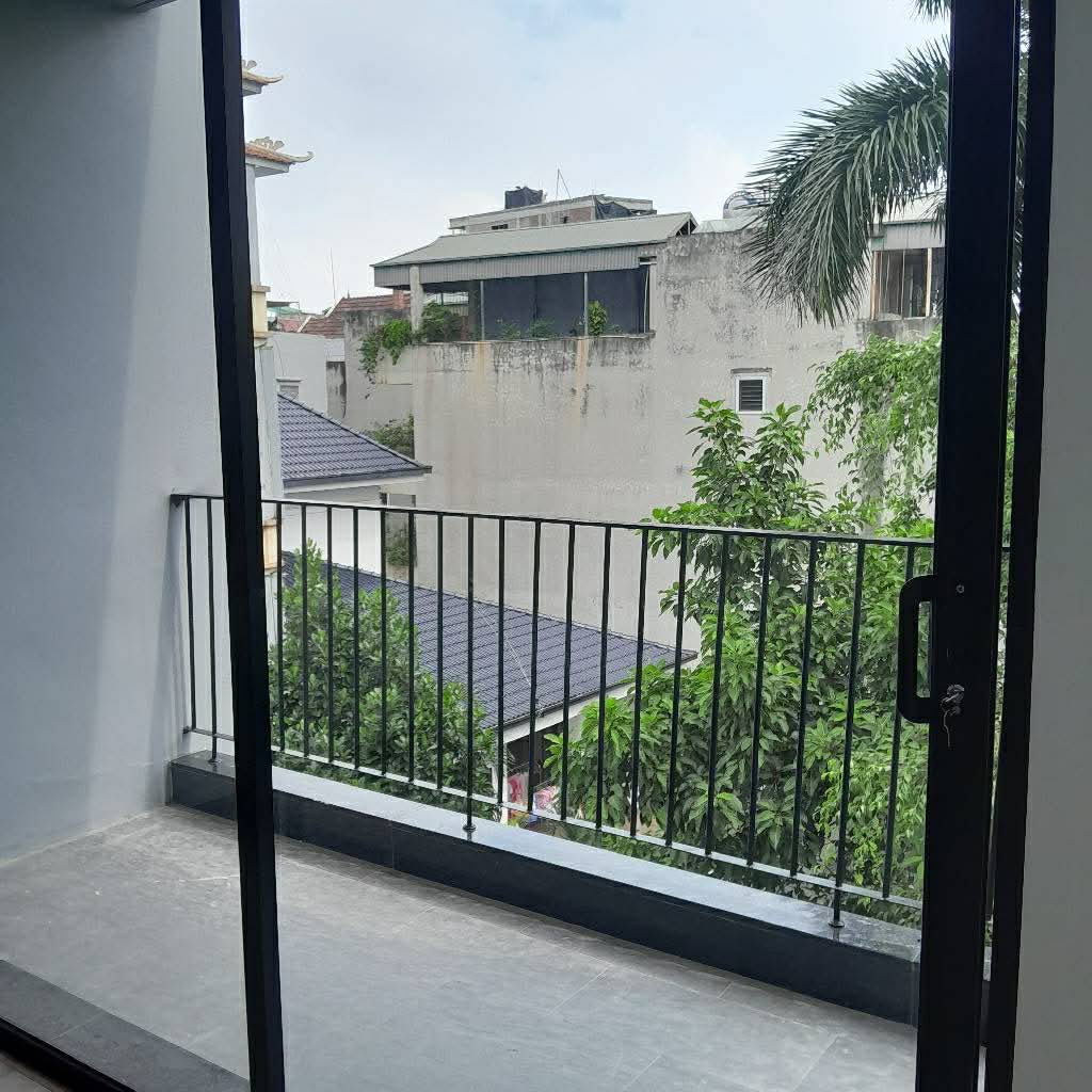 Nhà xinh Tây Hồ, 60m2 x 5 tầng, thang máy, view Hồ Tây