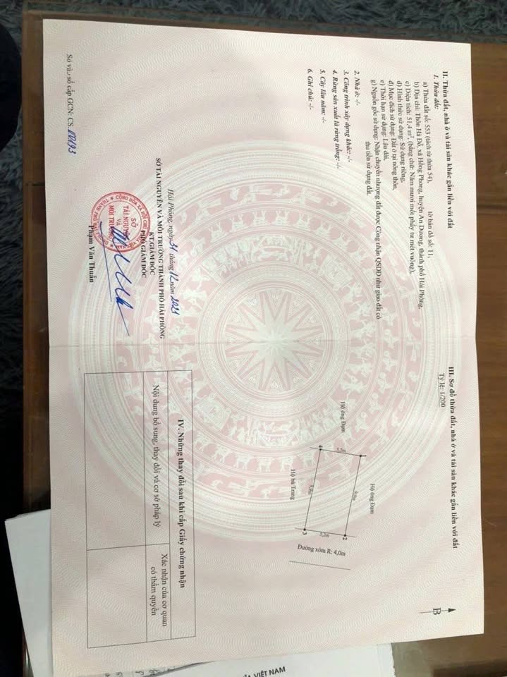 Đất xịn sát chợ, sổ sẵn chính chủ, giá nhỉnh 1,3 tỷ