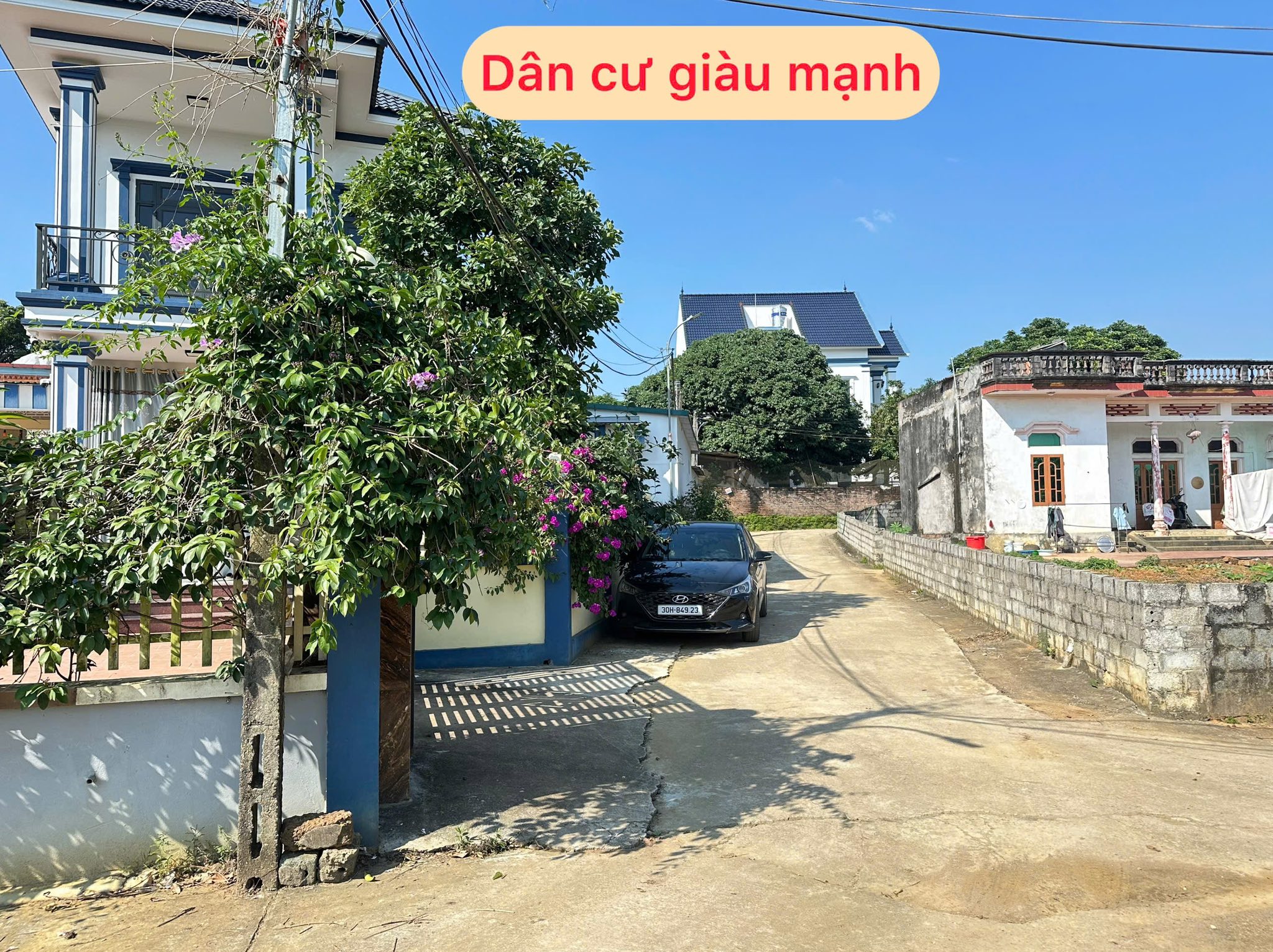 Đất vàng Phú Cát kinh doanh đắc lợi, sổ đỏ vuông vắn