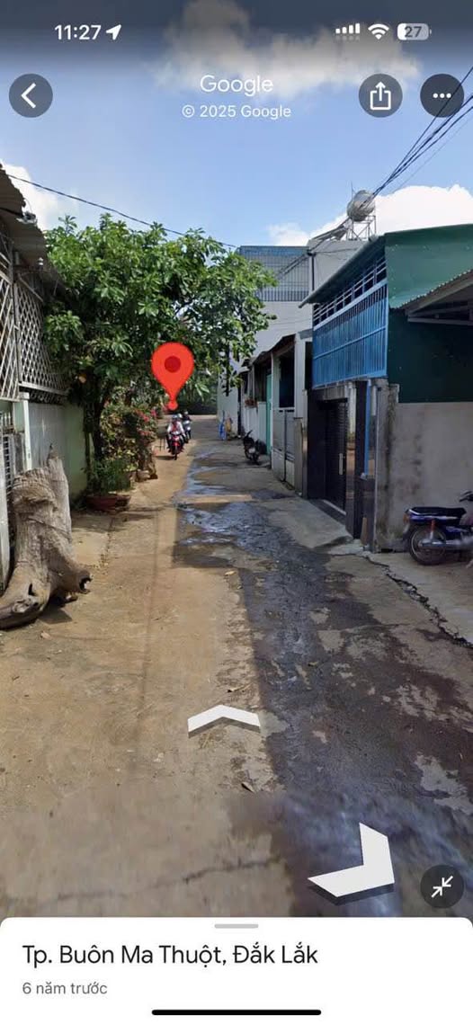 Nhà hẻm ô tô né nhau, giá rẻ hơn thị trường 300 triệu, sổ sẵn sàng