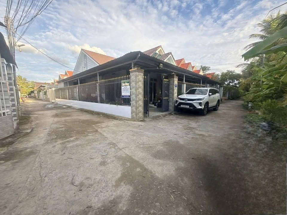 Bán nhà thổ cư 98.6m2 tại Phú Nhuận, Bến Tre - 990 triệu