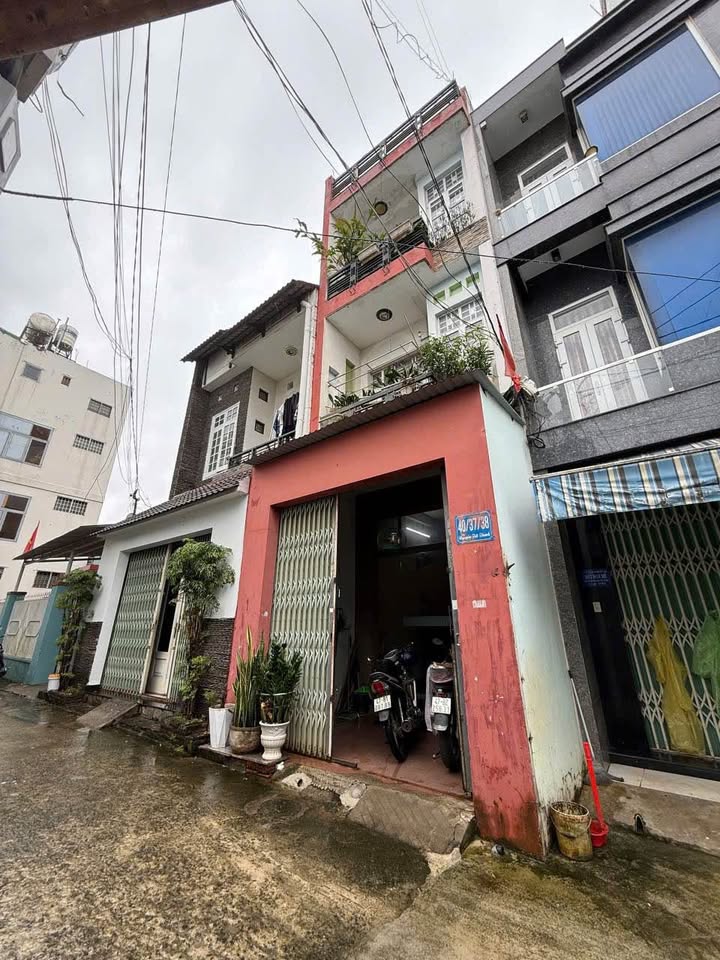 Nhà 2 mê trung tâm Buôn Ma Thuột - Vị trí vàng, giá hời