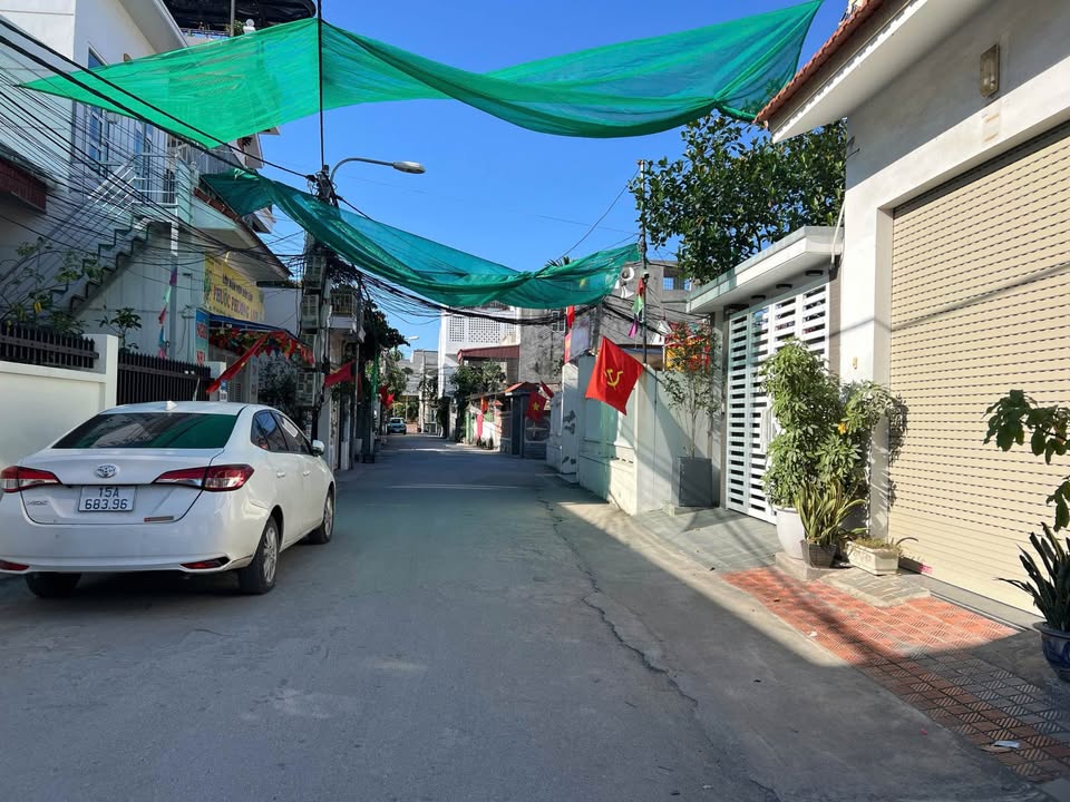 Nhà 2 tầng lô góc Bình Kiều 1, 46m2, ô tô đỗ cửa, chỉ 2.05 tỷ