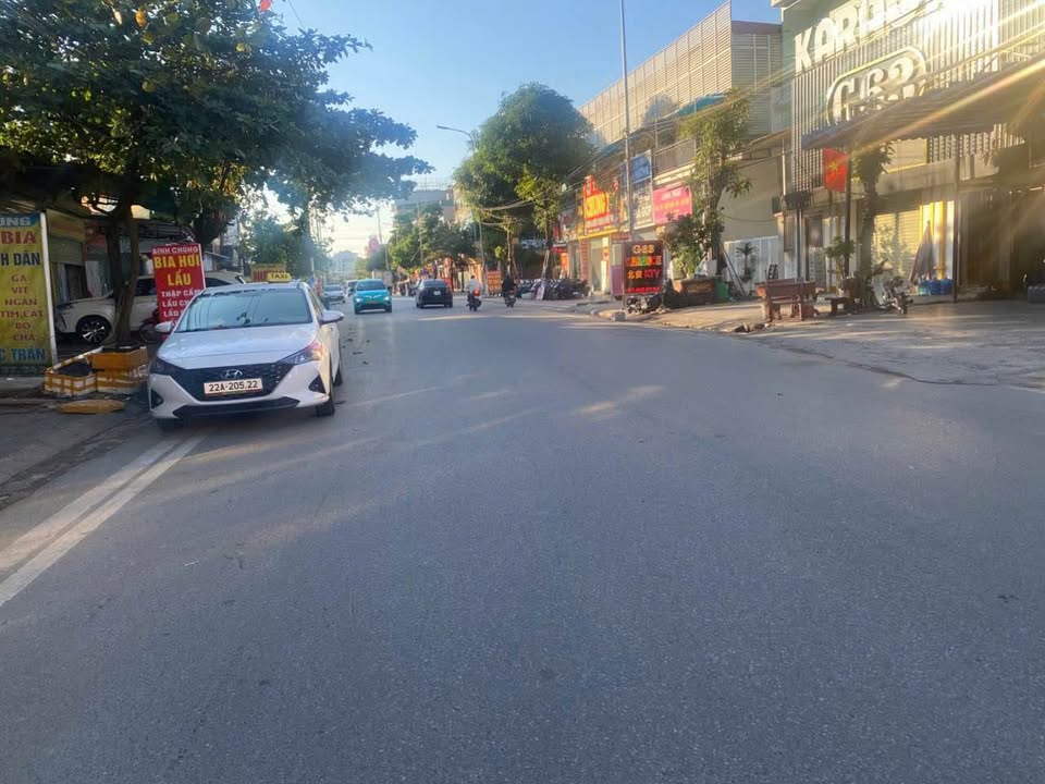 Siêu phẩm đất mặt đường Đàm Văn Lễ, ngay cạnh Công viên Lãm Làng, Phường Nam Sơ