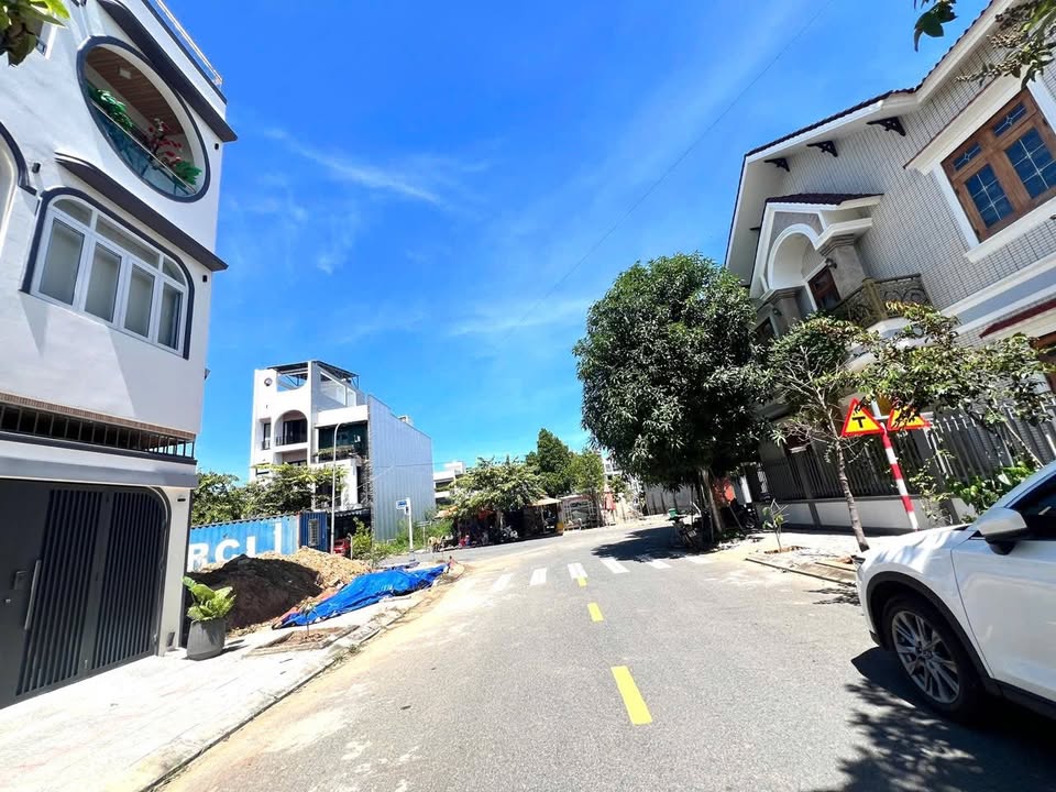 Bán đất kẹp cống khu E đường Hòa Phú, Liên Chiểu, Đà Nẵng