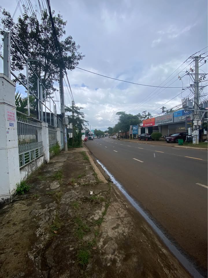 Đất vàng mặt tiền Y Wang - Lộc phát từng mét ngang