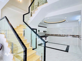 Nhà 4 tầng, mặt ngõ thông Cát Bi, ô tô đỗ cửa, 57m2, giá 5.25 tỷ