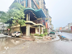 Cho thuê nhà nguyên căn góc 4 tầng mặt tiền 130m2 tại Kim Đồng, Hà Nội