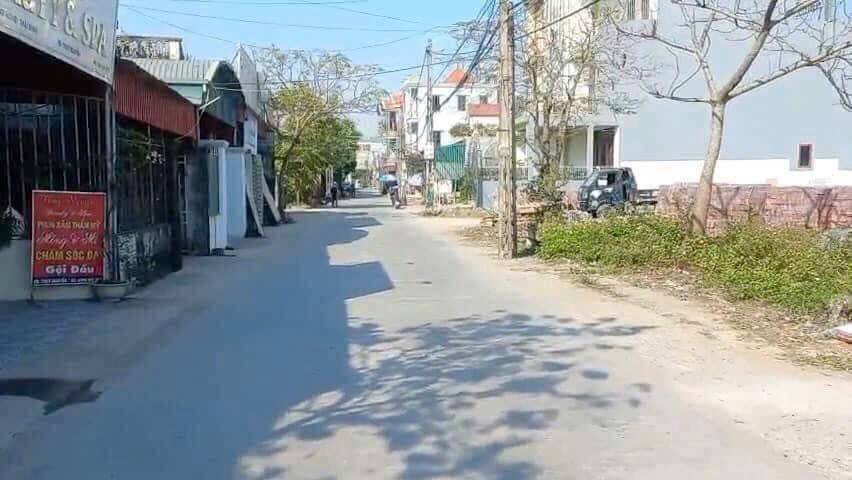 Bán đất thổ cư 145,2m2 gần chợ, trường học tại Đông Xá, Đông Hưng, Thái Bình