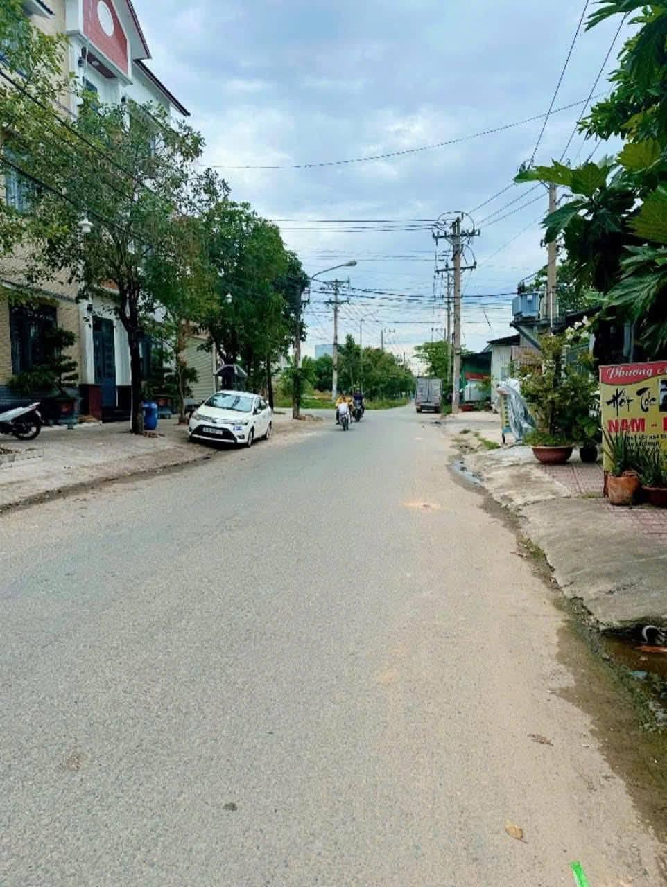 Bán đất mặt tiền Huỳnh Thị Tươi, Bình An, Dĩ An, Bình Dương - 100m²