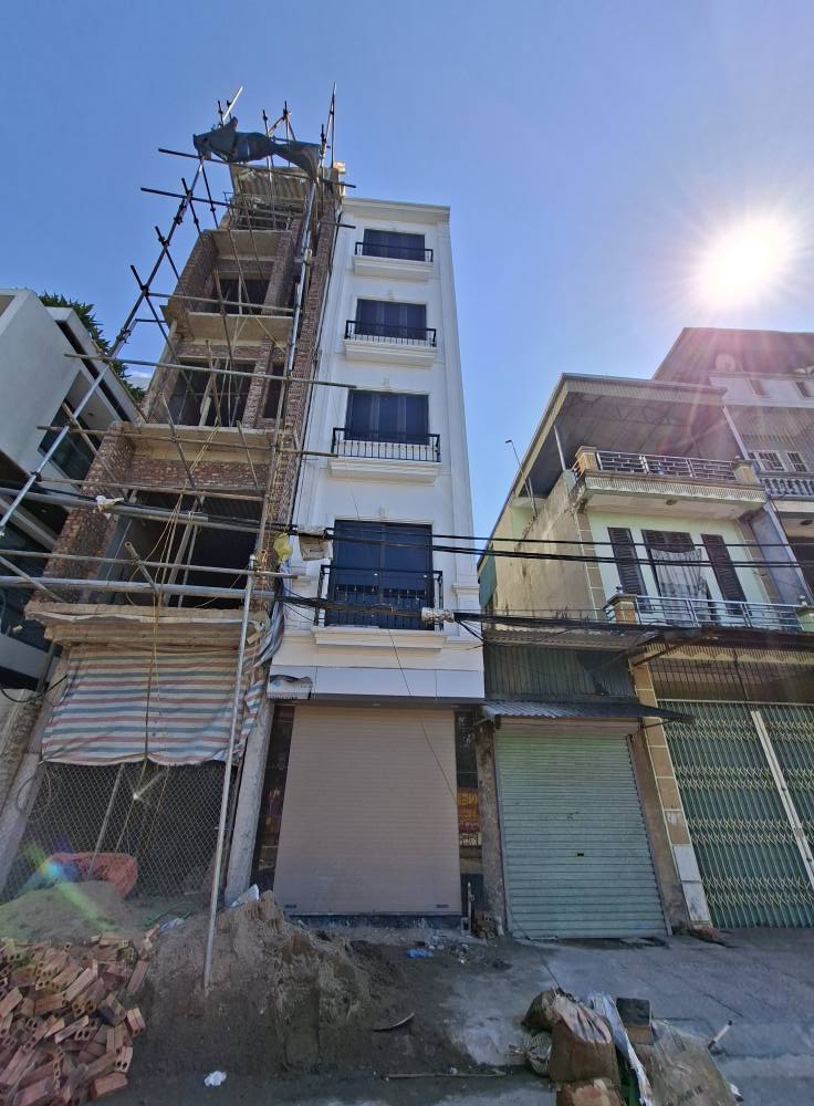 Nhà mặt đường Tả Thanh Oai, 5 tầng mới tinh, 33m², 6,5 tỷ