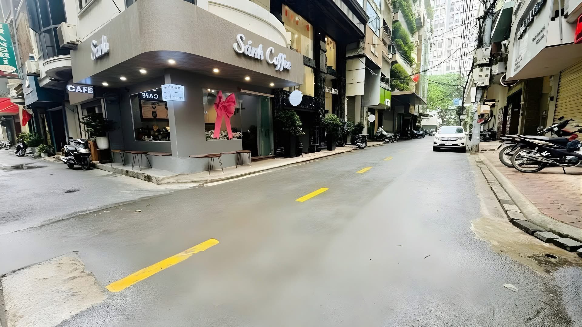 Nhà 7 tầng Trung Kính, 60m² mặt tiền 4.5m, vỉa hè ô tô tránh, kinh doanh đỉnh