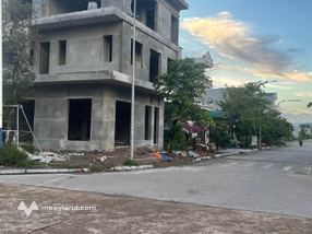 Bán đất 90m2 đường Minh Khai, Móng Cái vị trí đắc địa, giá tốt