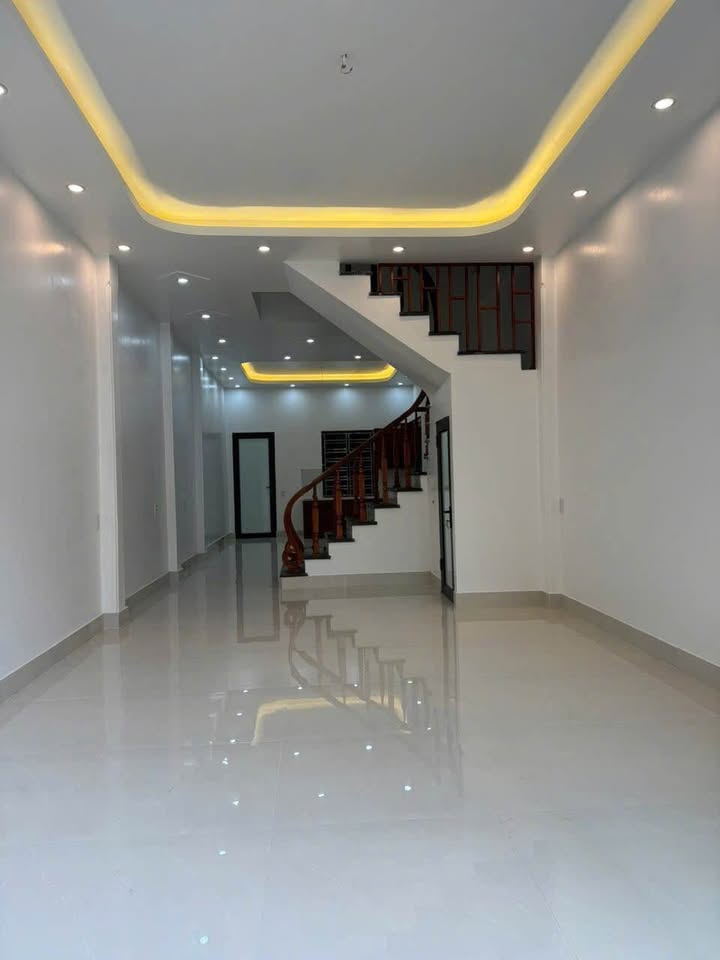 Nhà 3 tầng KĐT Trần Hưng Đạo - Vị trí vàng, ngay cổng Lương Thế Vinh