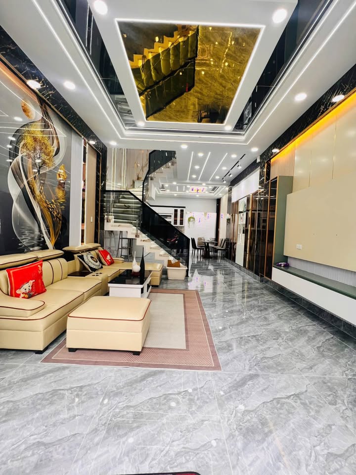 Nhà mới xây full nội thất, 4 phòng ngủ, đường xe hơi tại Thạnh Xuân, Quận 12