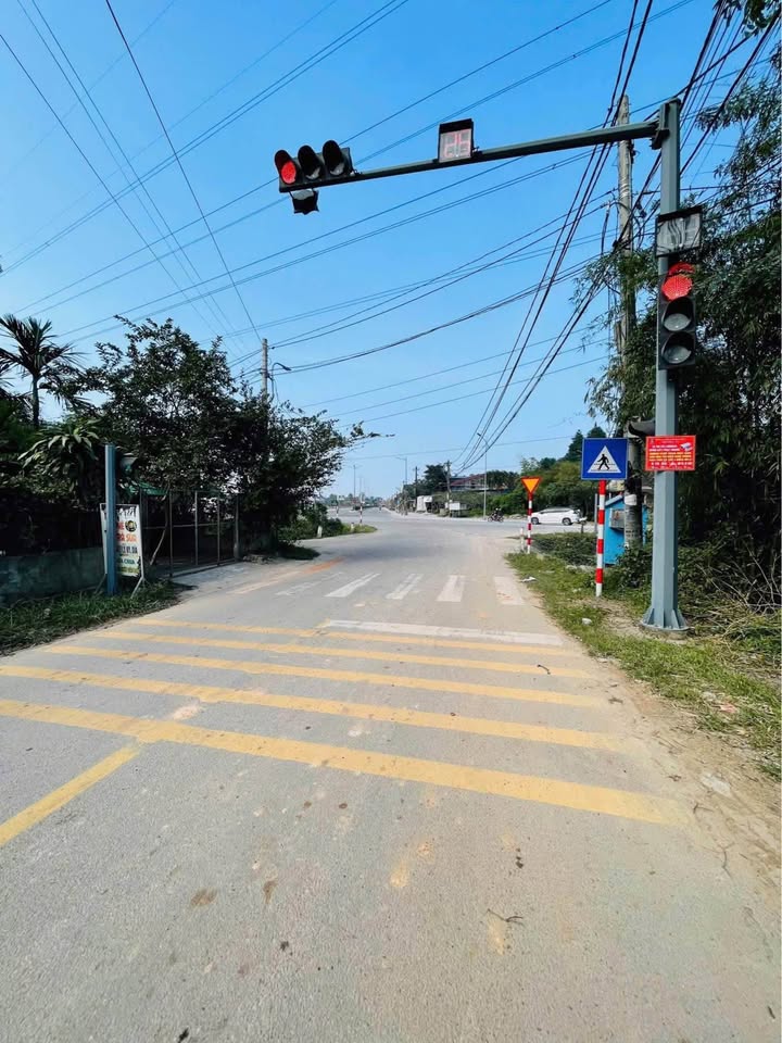 Siêu phẩm nhà kiệt ô tô đường Phùng Quán, Thủy Dương đã chính thức lộ diện