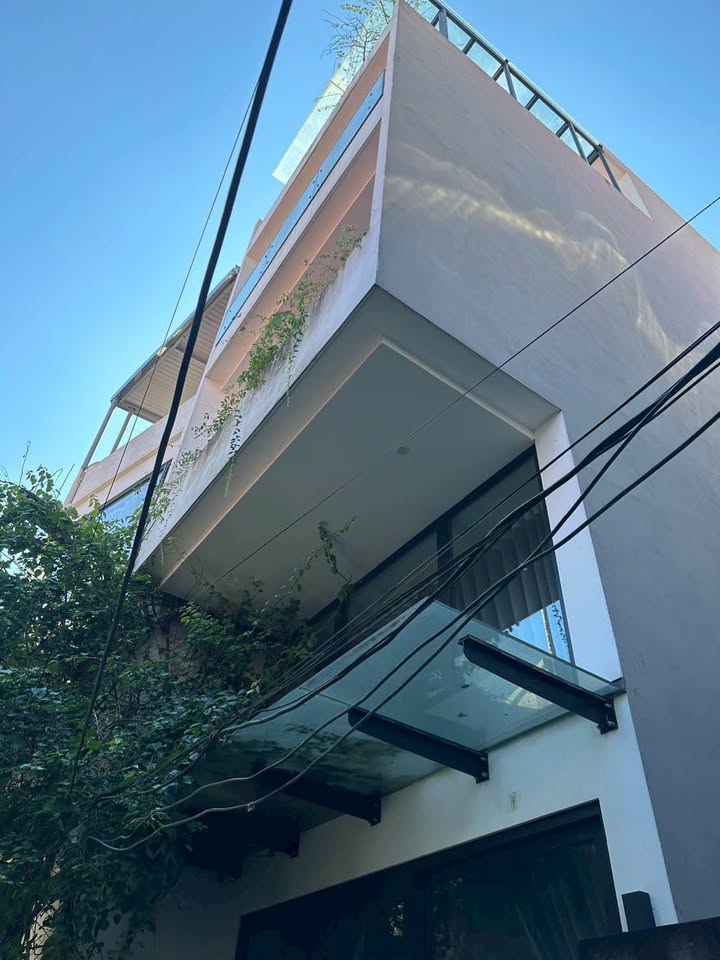 Nhà 3 tầng 'hạt tiêu' 37.2m2, Quốc lộ 32 - Giá đầu tư