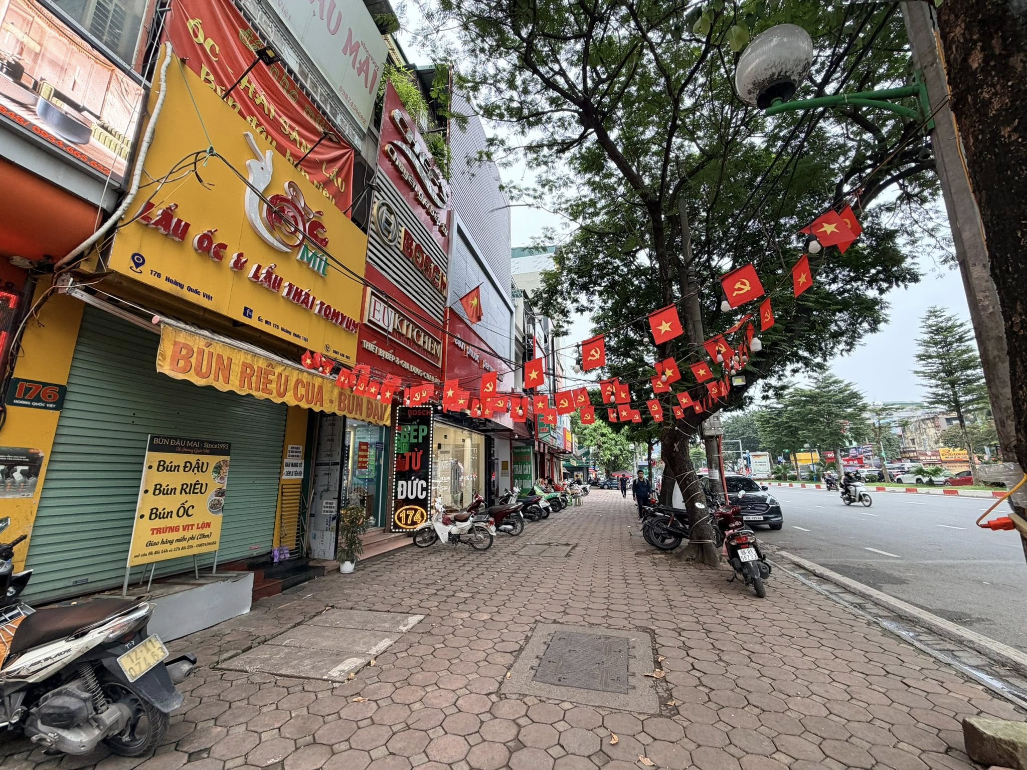 Cơ hội vàng sở hữu tòa nhà 9 tầng siêu đẹp ngay mặt phố Hoàng Quốc Việt sầm uất