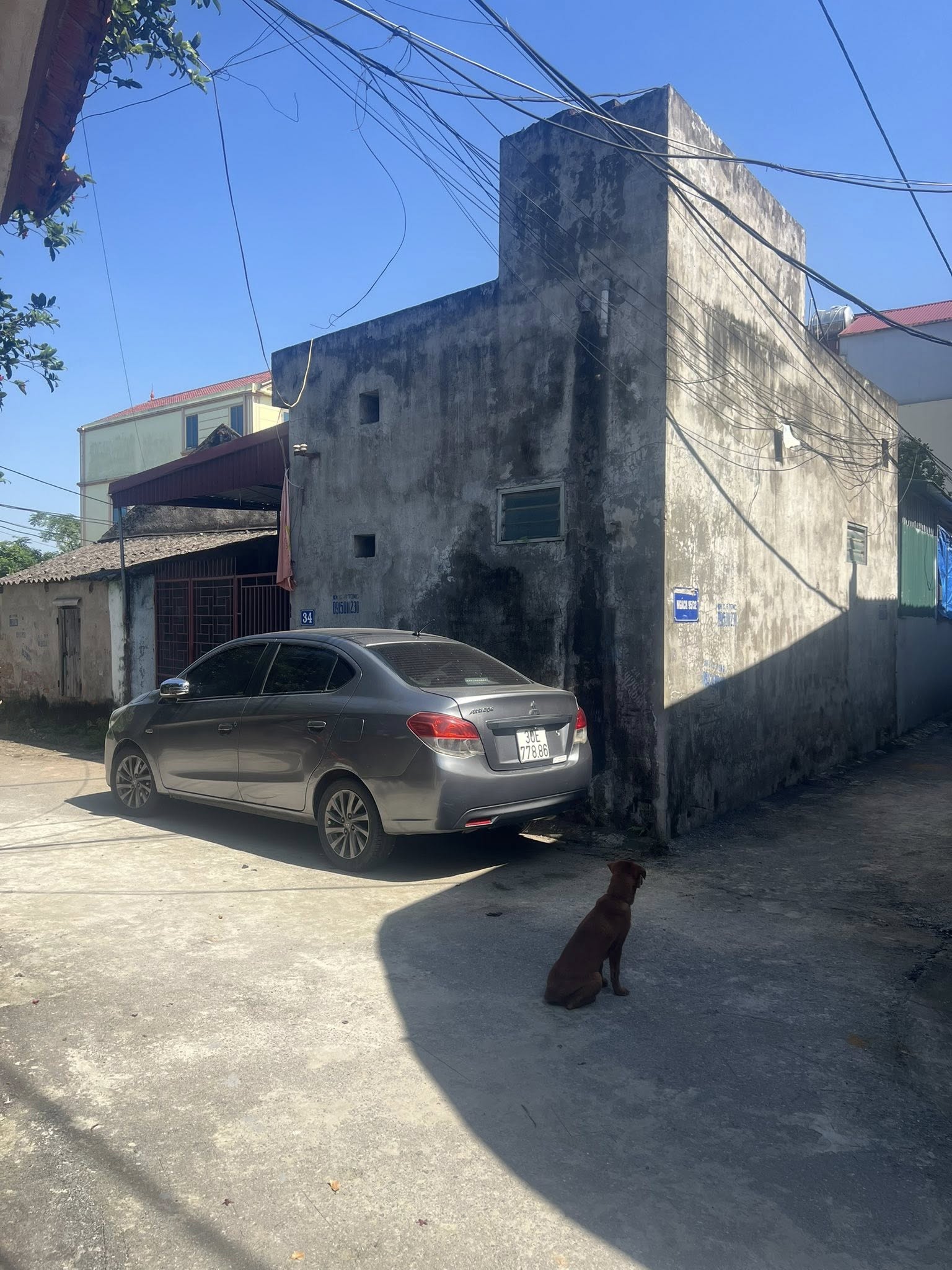 Đất vàng Bát Tràng - 3 mặt tiền, ô tô tránh, sổ đỏ cất két