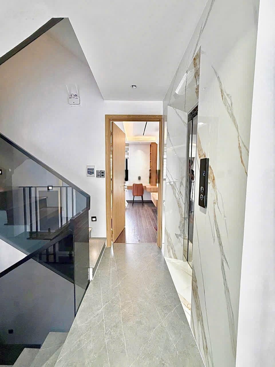 Bán nhà riêng đoàn văn bơ, p.10, q.4, tp.hcm 3 tỷ 350 76,5m2 sổ hồng riêng hđ thuê 24tr/th