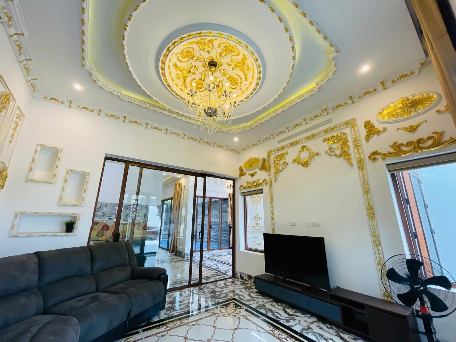 Bán nhà đẹp "Tân Cổ Điển" rộng 150m2 tại Liên Chiểu, Đà Nẵng