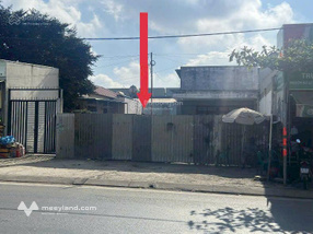 Cho thuê 44 Hoàng Hữu Nam - Lê Văn Việt, Q9 cũ - DT: 354m2 giá 30 tr/th