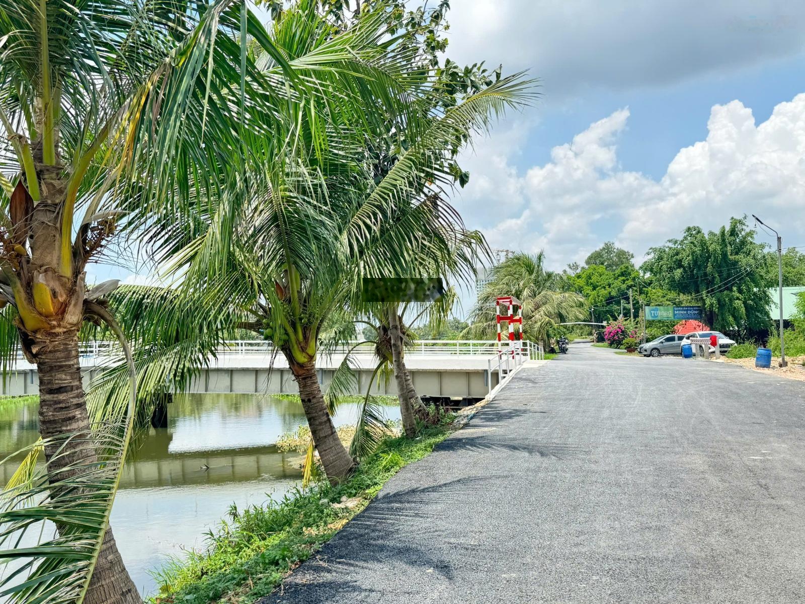 Đất thổ cư 139m2 (5x28) đường xe hơi 5m, vị trí sát bên nhà hàng Dìn Ký - Hạ gá bán nhanh 3ty950