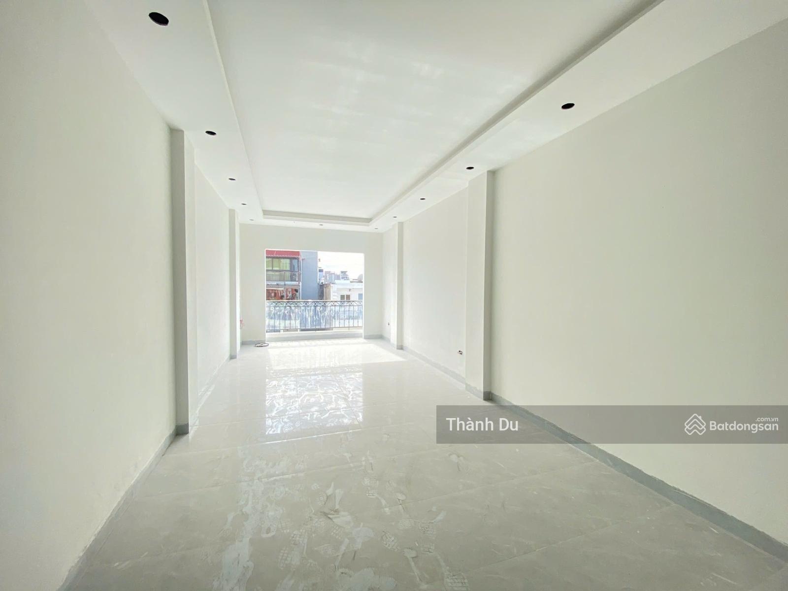 CHO THUÊ NHÀ MẶT PHỐ NGỌC LÂM - LONG BIÊN Kinh doanh đỉn, văn phòng , nhầ hàng 55m2 x6T